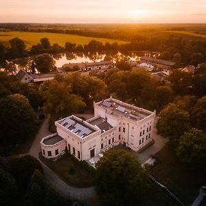 Chrzypsko Wielkie Palac Srodka B&B Exterior photo