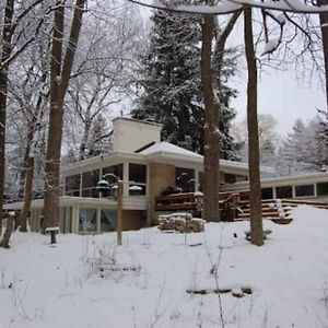 River Hills Mid Century Modern Milwaukee House Spring Vacation 빌라 Exterior photo