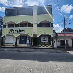 Nakum Hotel 플로레스 Exterior photo