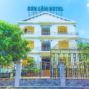 Khach San Son Lam 호텔 Thai Hoa Exterior photo