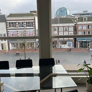 Appartement Met Prachtig Uitzicht Over De Binnenstad Van 레바르덴 Exterior photo