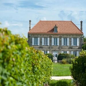 Cézac Lovely Chateau 25 Min From Bordeaux 빌라 Exterior photo