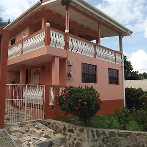 Angie'S Cove, Modern Get-Away Overlooking Castries 아파트 Exterior photo