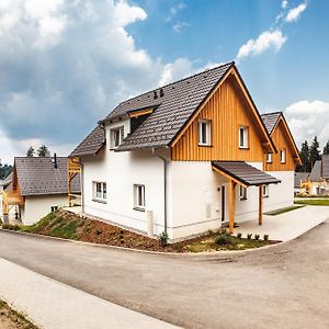 Lakeside Village - Vetrnik 프라임부르크 Exterior photo