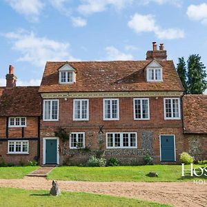 Bullocks Farm House - 6 Exceptional Bedrooms 하이위컴 Exterior photo