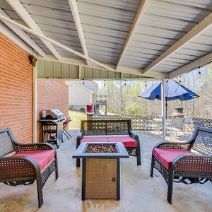 Seneca Abode With Furnished Deck Less Than 10 Mi To Clemson! 아파트 Exterior photo