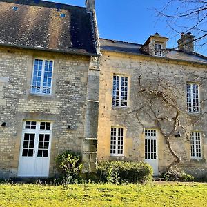 Gite In The Heart Of A Chateau Audrieu Normandy 빌라 Exterior photo