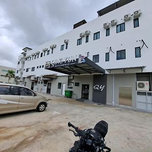 Qing Yun Rest House Koprijaya, Brunei Darussalam 반다르스리브가완 Exterior photo