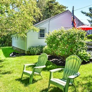 2 Mins From Nauset Beach 올리언스 Exterior photo