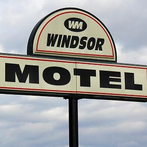 Windsor Motel 뉴윈저 Exterior photo