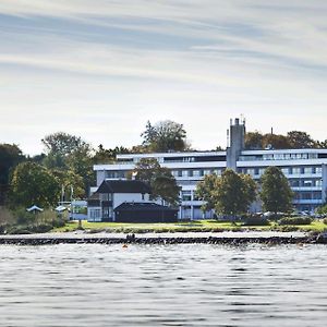 호텔 마리나 Vedbæk Exterior photo