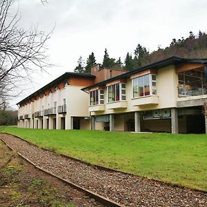 The Lodge At Woodenbridge 애클로 Exterior photo