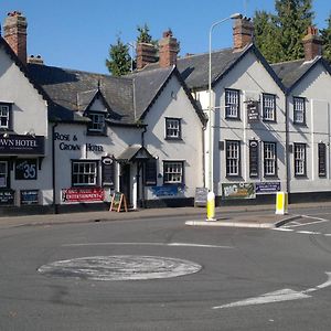 Rose And Crown Hotel 헤이브릴 Exterior photo