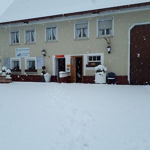 Gaestehaus Apartments B & B27 Und Pension Waldhorn 로뜨바일 Exterior photo