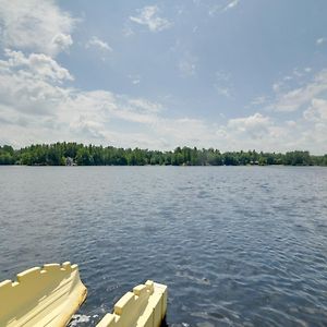 Henniker Lakefront Getaway With Canoe And Dock Fishing! 빌라 Exterior photo