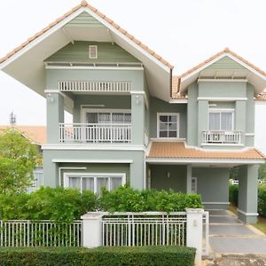 ็Hill Lake Villa - ฮิลล์เลค วิลล่า 치앙마이 Exterior photo