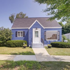 Algoma Cozy Wisconsin Abode Walk To Lake Michigan! 빌라 Exterior photo