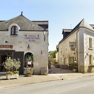 Logis Hotels Restaurant Le Relais 쉬농스 Exterior photo