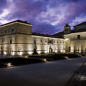 Posada Real Convento San Francisco 호텔 산토 도밍고 드 실로스 Exterior photo