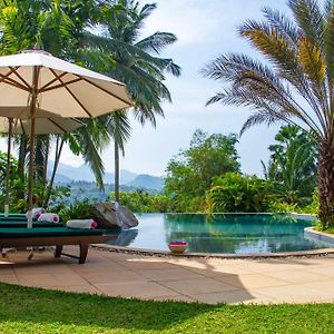 Bougainvillea Retreat 캔디 Exterior photo