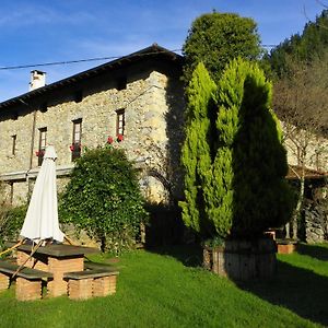 Agroturismo Izarre 호텔 Régil Exterior photo