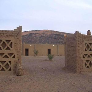 Auberge Camping Tafraoute Montagnes 호텔 Tafraoute Sidi Ali Exterior photo