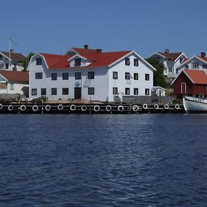 Hotell Fisketangen 쿵스함 Exterior photo