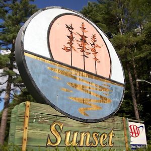 Sunset Motor Inn 레바논 Exterior photo