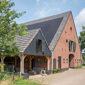 암트 델덴 Het Heerengoedt B&B Exterior photo