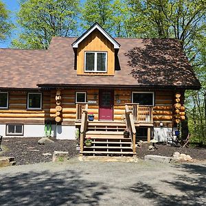 Bed And Breakfast Comfy & Cozy 헌츠빌 Exterior photo