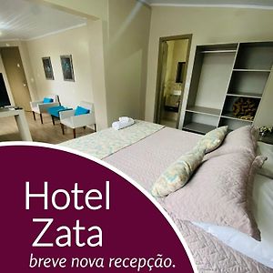 Hotel Zata E Flats 크리시우마 Exterior photo