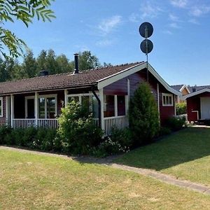 Ferienhaus In Tibro Mit Kleinem Garten Exterior photo