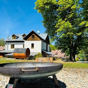 Sedloňov Apartman Na Sjezdovce 아파트 Exterior photo