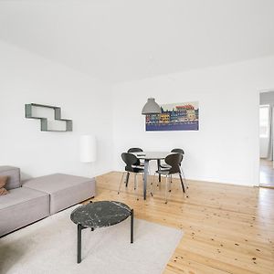 Fantastic 2-Bed W Balcony In Charlottenlund 아파트 Exterior photo