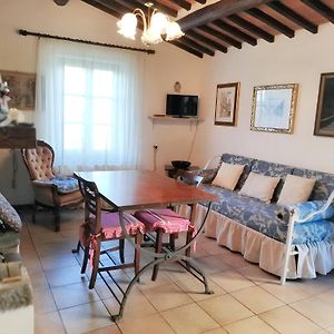 One Bedroom Apartement With Garden And Wifi At Provincia Di Siena Palazzina  Exterior photo
