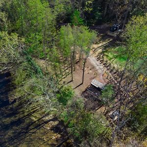 Rileyville Riverside Tiny Cabin W Hot Tub, Fire Pit, & Kayaks 아파트 Exterior photo