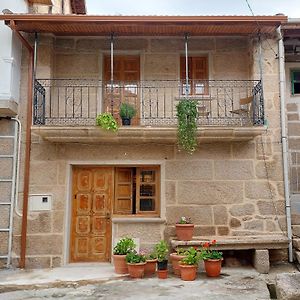 Vilar de Barrio Casa Da Fonte 빌라 Exterior photo