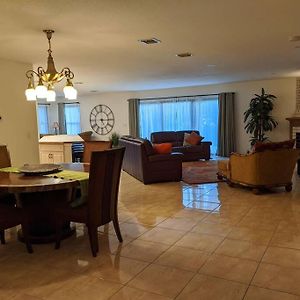 Spacious House In Fort Lauderdale - Minutes From Beach 빌라 Exterior photo