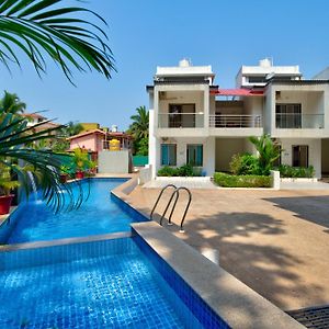 Luxury 3Bhk Villa With Swimming Pool In 칸돌림 Exterior photo
