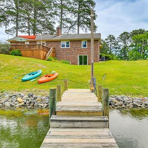 Riverfront Virginia Home - Dock, Fire Pit And Kayaks Weems Exterior photo