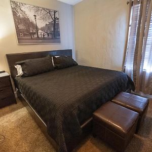 Indy 4-Bedroom Haven: Your Perfect Retreat 인디애나폴리스 Exterior photo