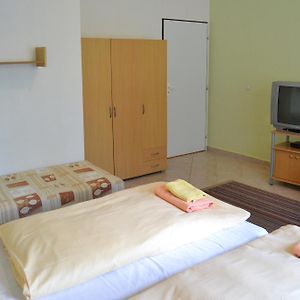 Penzion Certovy Kameny 예세니크 Room photo