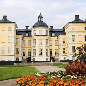 Finspang Slott 호텔 Exterior photo