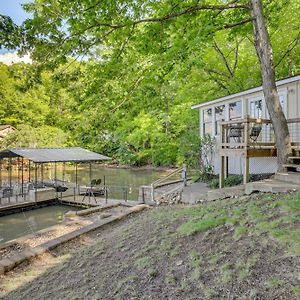 Lakefront Edwards Cabin With Dock - Pets Welcome! Exterior photo