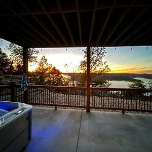 Sunset Bluff At Table Rock Lake 킴벌링 시티 Exterior photo
