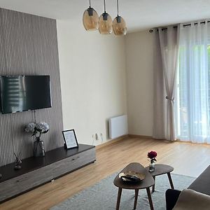 Superbe Appartement Tout Equipe, Coins Cosy A Metz Gare, 50M2, Parking Prive, Balcon, 2P Exterior photo