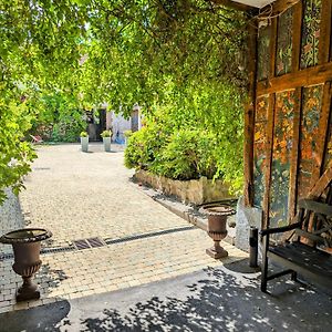 Saint-Riquier Le Relais Du Beffroi B&B Exterior photo