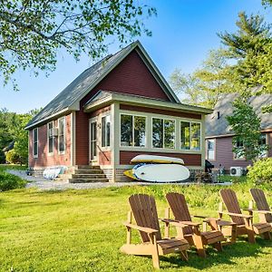 Waterfront Cottage In Summer Village With Grill 웨스트포드 Exterior photo