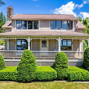 East Hampton Grammy'S Lake House W Private Waterfront Access 빌라 Exterior photo