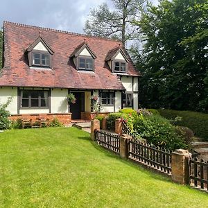 Classic Chilterns Cottage In Lovely Countryside 비컨즈필드 Exterior photo